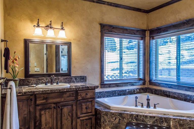 Sundance East - Residential