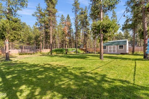 Tiny photo for 17169 Kingsburg Road, Bend, OR 97707 (MLS # 220224282)