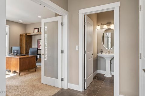 Tiny photo for 17169 Kingsburg Road, Bend, OR 97707 (MLS # 220224282)