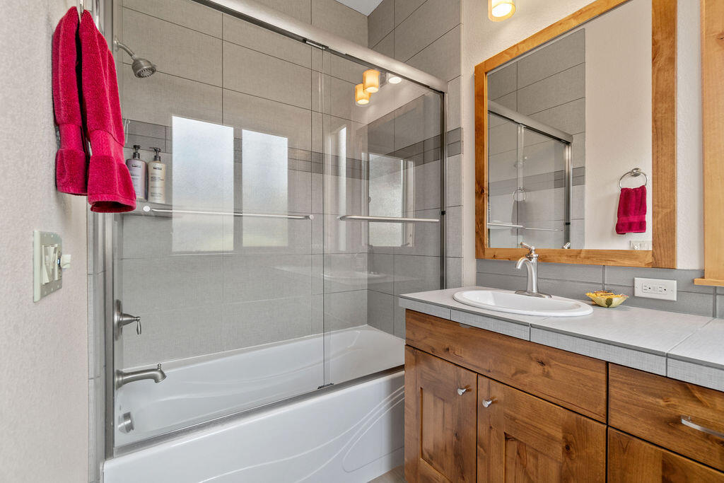 PointsWest - Residential