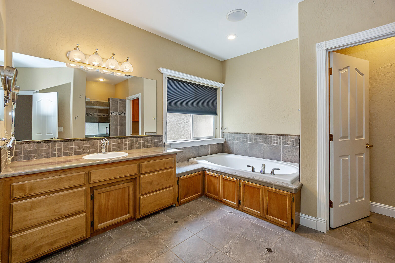 Fairway Ridge Subdivision - Residential