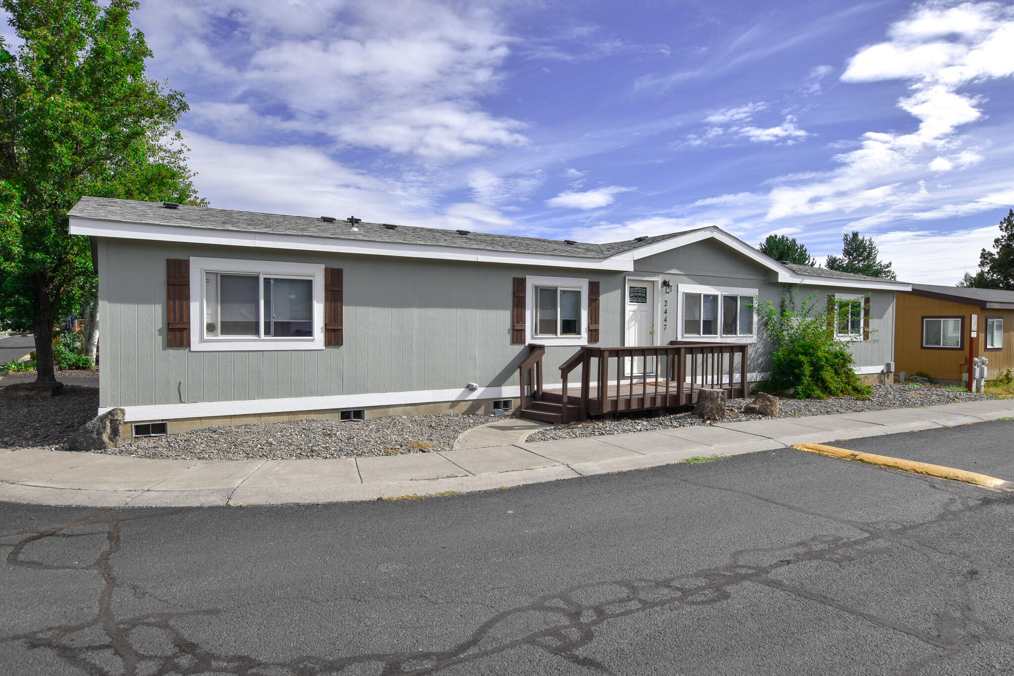 2447 SW Mariposa Loop