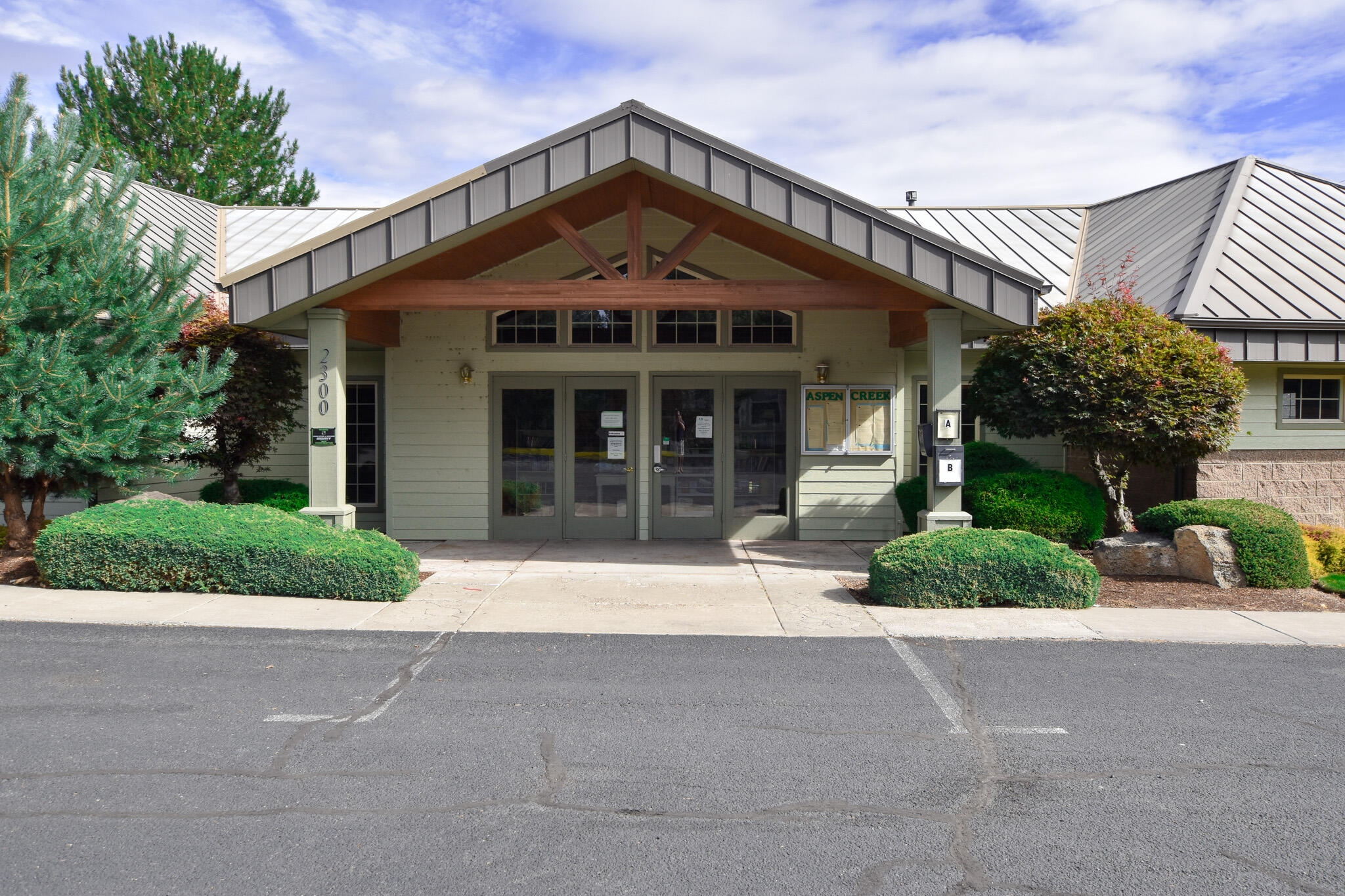 Aspen Creek Mob Pk - Residential