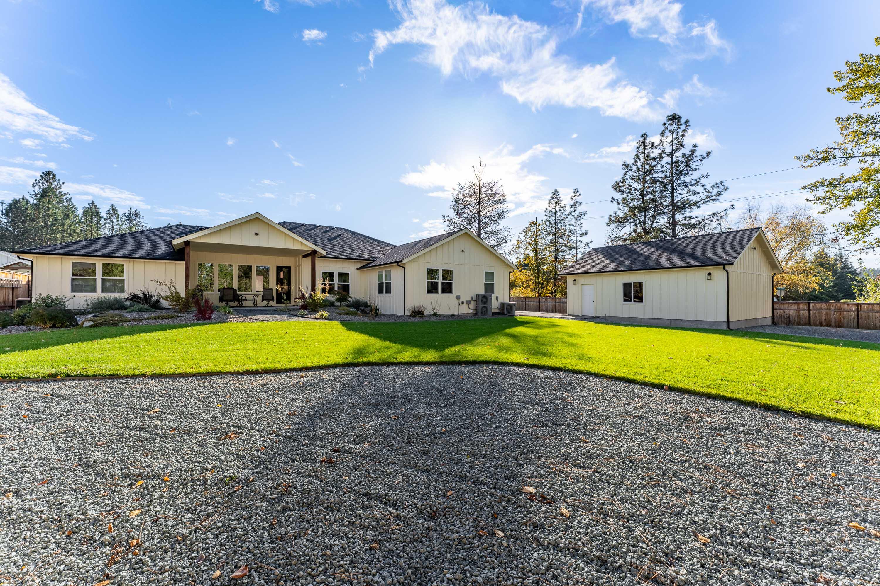 Twisted Pine P.U.D - Residential