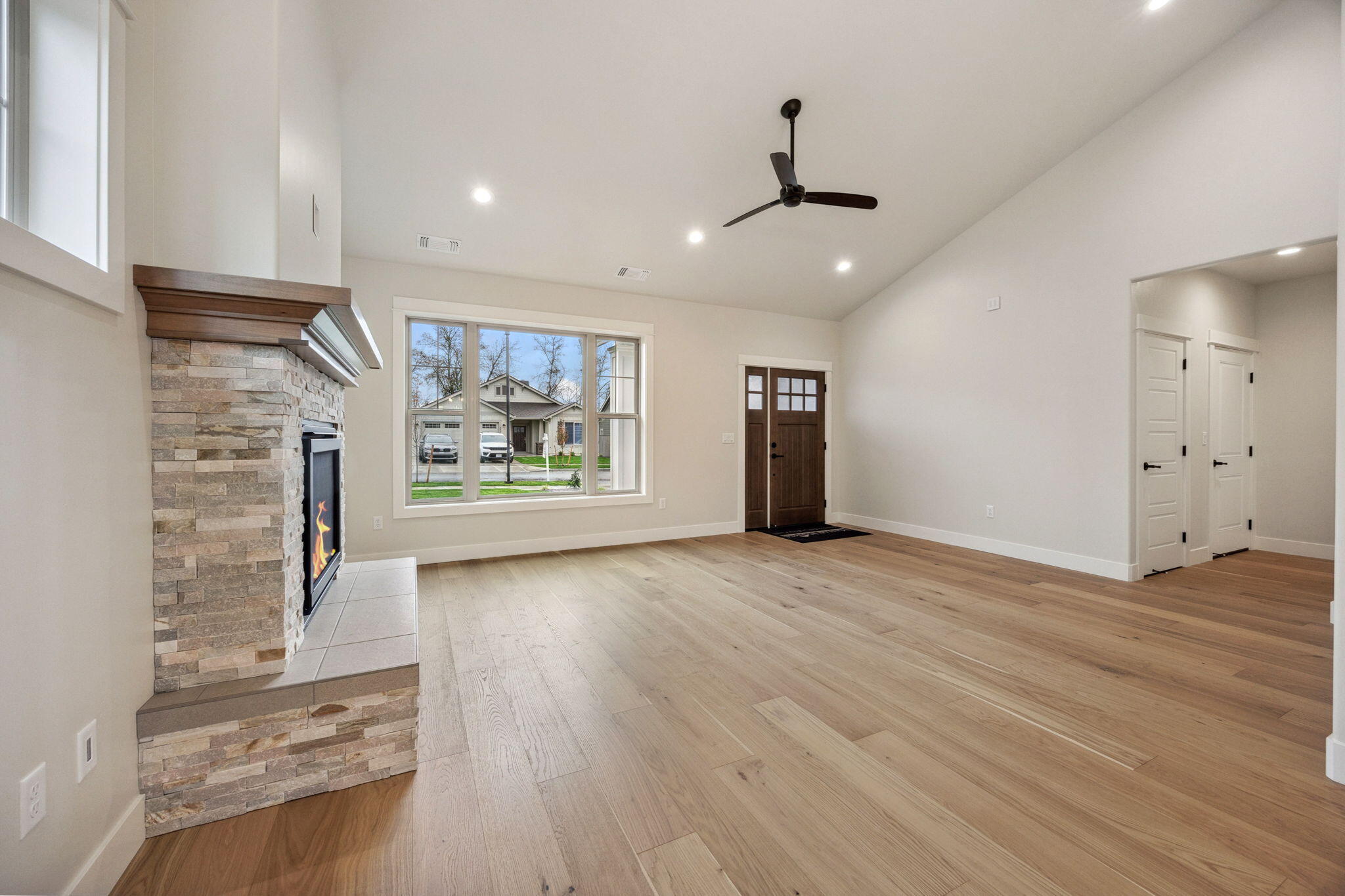 Middlefork Creek - Residential