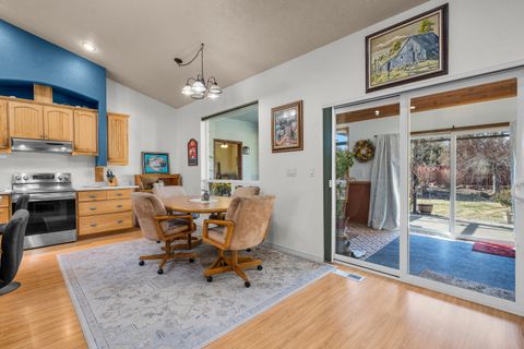 Tiny photo for 14300 SW Chickadee Road, Terrebonne, OR 97760 (MLS # 220216685)