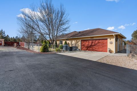 Tiny photo for 14300 SW Chickadee Road, Terrebonne, OR 97760 (MLS # 220216685)