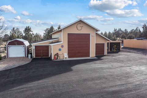 Tiny photo for 14300 SW Chickadee Road, Terrebonne, OR 97760 (MLS # 220216685)