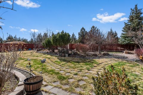 Tiny photo for 14300 SW Chickadee Road, Terrebonne, OR 97760 (MLS # 220216685)