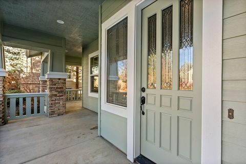 Tiny photo for 61624 Suttle Lake Court SW, Bend, OR 97702 (MLS # 220212332)