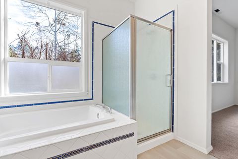 Tiny photo for 61624 Suttle Lake Court SW, Bend, OR 97702 (MLS # 220212332)