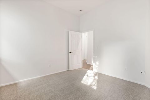 Tiny photo for 61624 Suttle Lake Court SW, Bend, OR 97702 (MLS # 220212332)