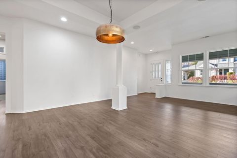 Tiny photo for 61624 Suttle Lake Court SW, Bend, OR 97702 (MLS # 220212332)