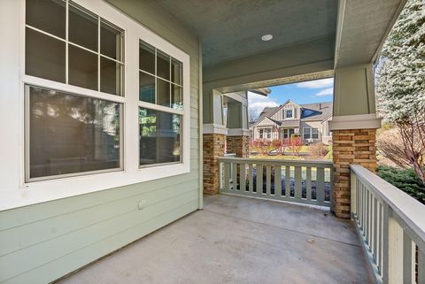 Tiny photo for 61624 Suttle Lake Court SW, Bend, OR 97702 (MLS # 220212332)