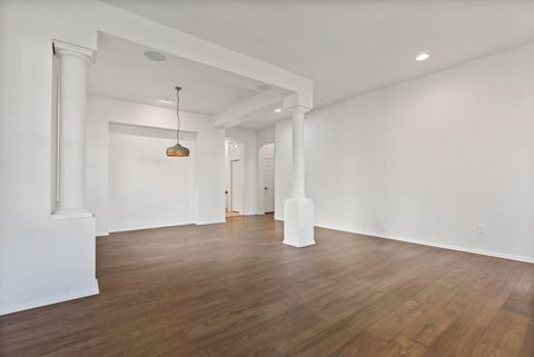 Tiny photo for 61624 Suttle Lake Court SW, Bend, OR 97702 (MLS # 220212332)