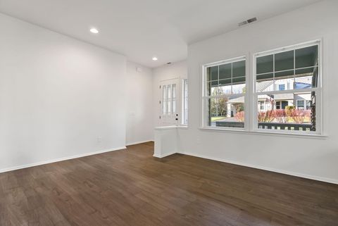 Tiny photo for 61624 Suttle Lake Court SW, Bend, OR 97702 (MLS # 220212332)