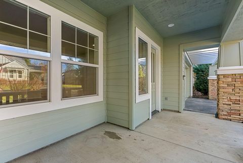 Tiny photo for 61624 Suttle Lake Court SW, Bend, OR 97702 (MLS # 220212332)