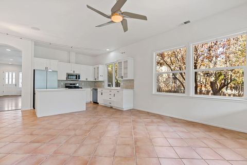 Tiny photo for 61624 Suttle Lake Court SW, Bend, OR 97702 (MLS # 220212332)