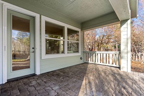 Tiny photo for 61624 Suttle Lake Court SW, Bend, OR 97702 (MLS # 220212332)