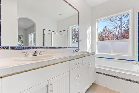 Tiny photo for 61624 Suttle Lake Court SW, Bend, OR 97702 (MLS # 220212332)