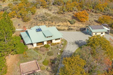 Tiny photo for 17252 N Applegate Road, Grants Pass, OR 97527 (MLS # 220211691)