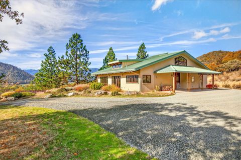 Tiny photo for 17252 N Applegate Road, Grants Pass, OR 97527 (MLS # 220211691)