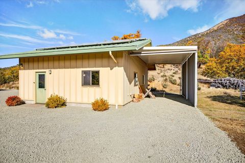 Tiny photo for 17252 N Applegate Road, Grants Pass, OR 97527 (MLS # 220211691)