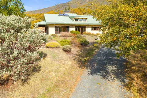 Tiny photo for 17252 N Applegate Road, Grants Pass, OR 97527 (MLS # 220211691)