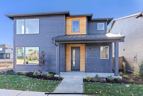 21162 NE Beall Drive 18 Bend OR 97701