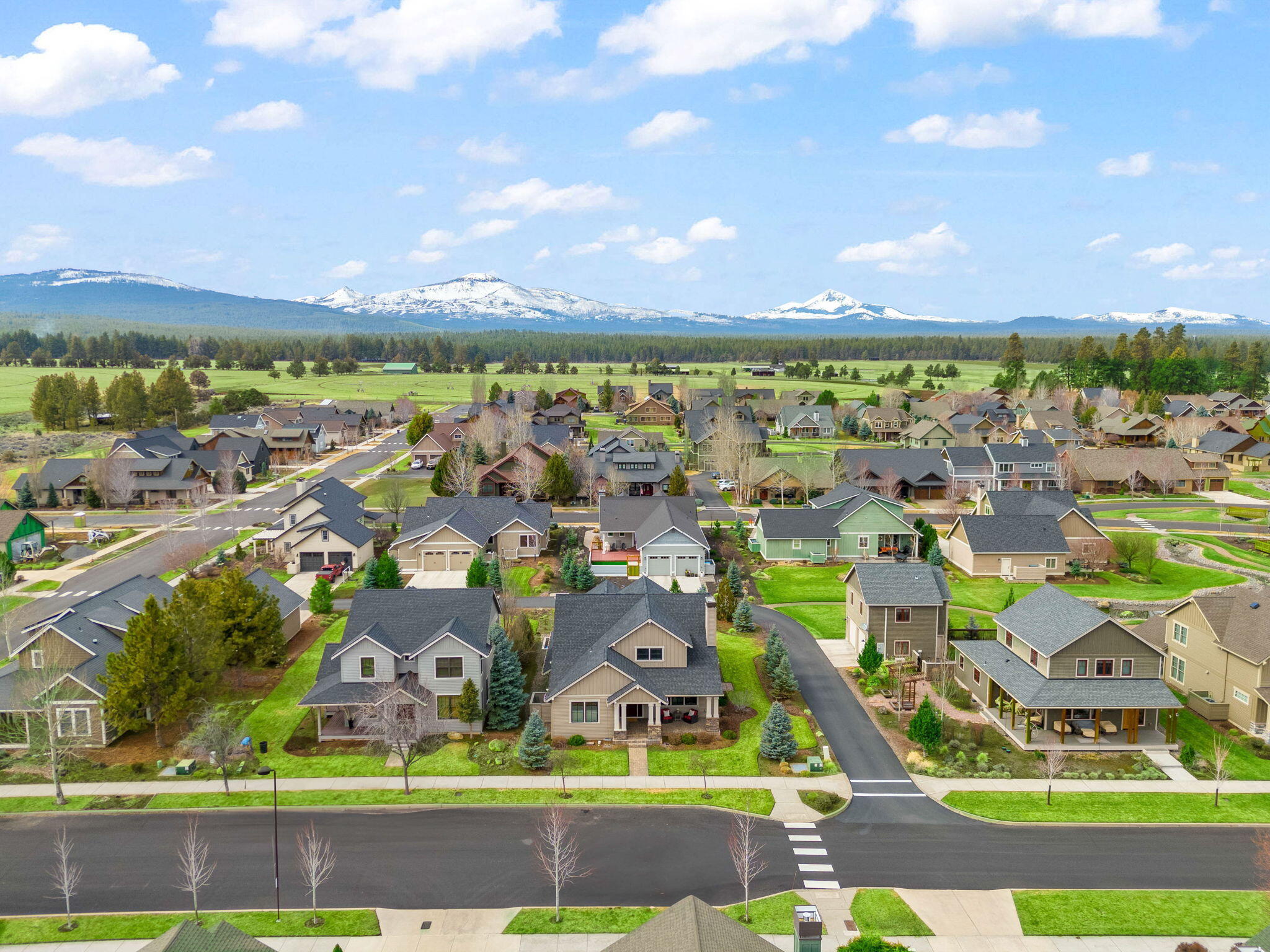 Pine Meadow Vill - Residential