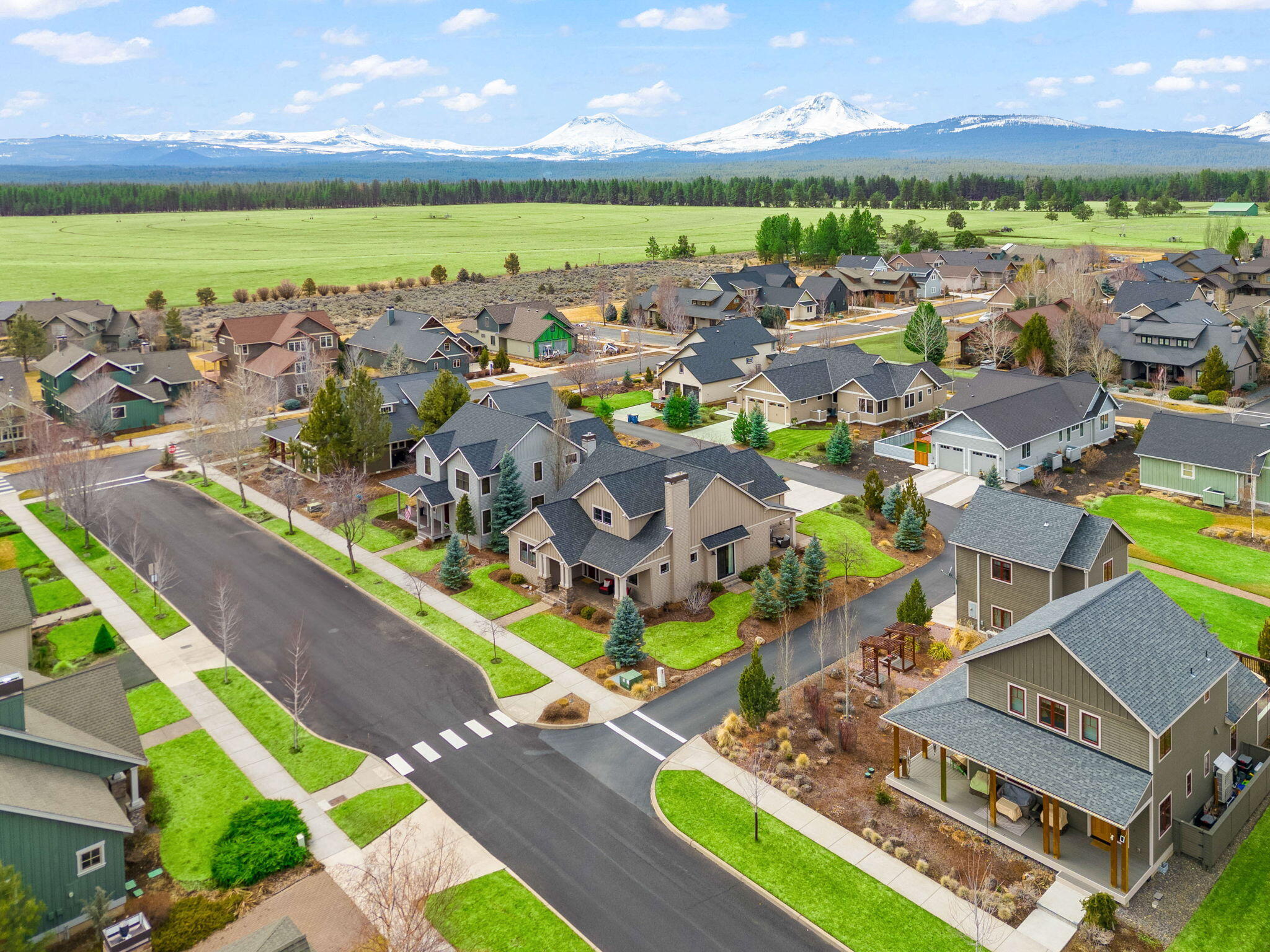 Pine Meadow Vill - Residential