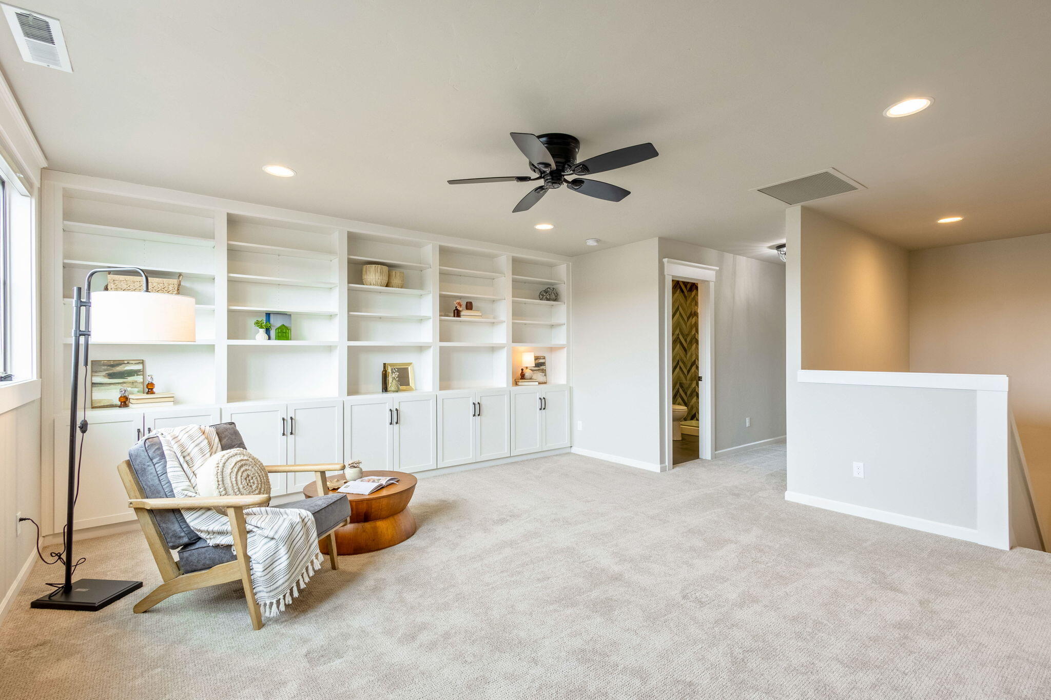 Pine Meadow Vill - Residential