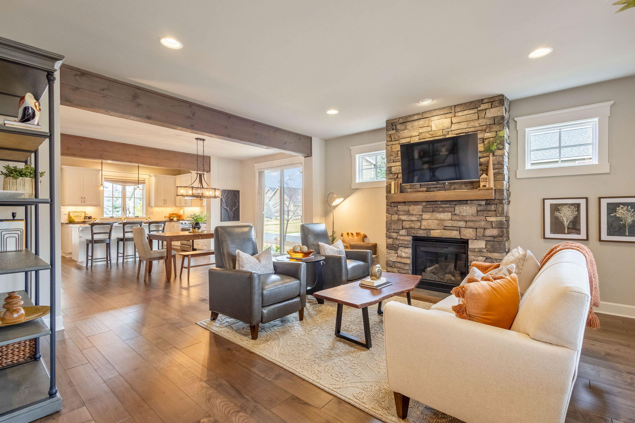 Pine Meadow Vill - Residential