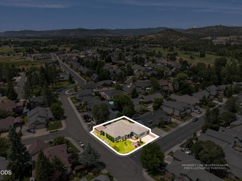 Tiny photo for 88 Pineridge Lane, Eagle Point, OR 97524 (MLS # 220224374)