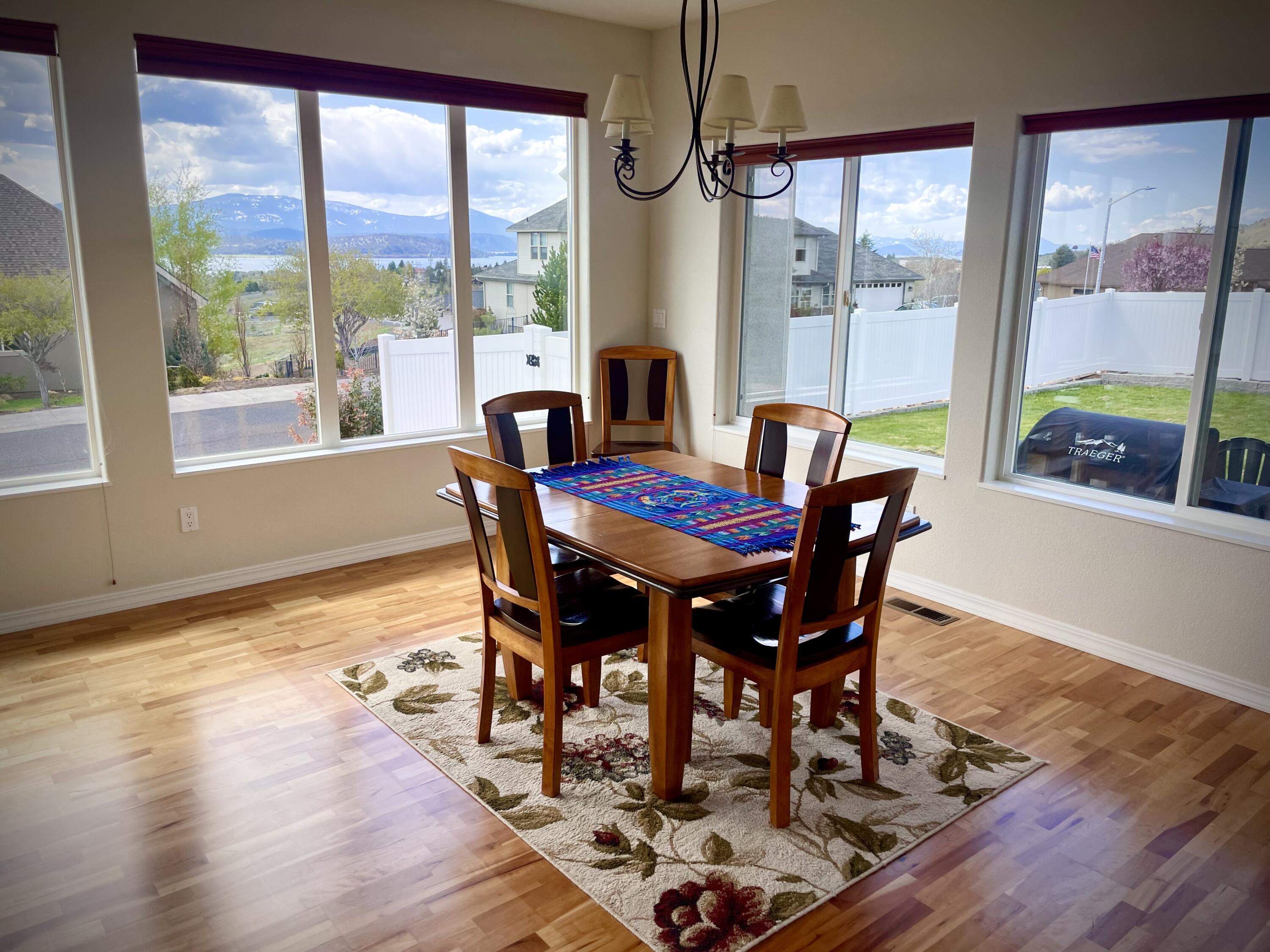 Klamath Falls -Nob Hill - Residential