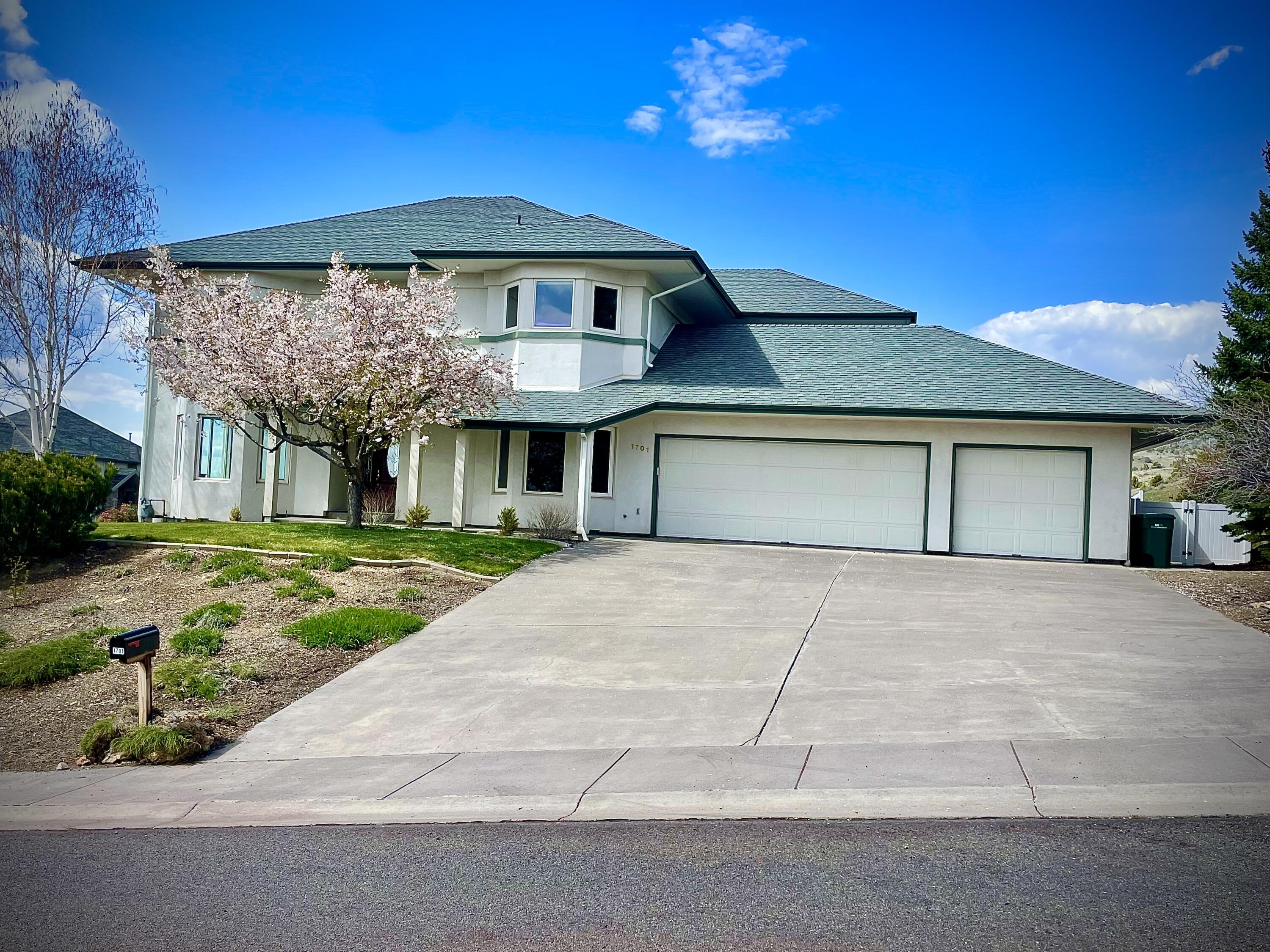 Klamath Falls -Nob Hill - Residential