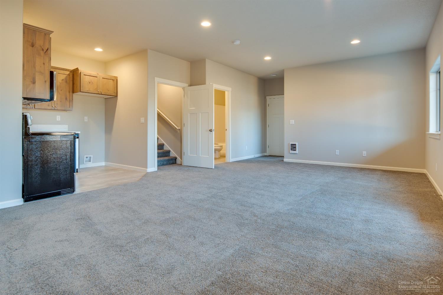 Kian West - Residential