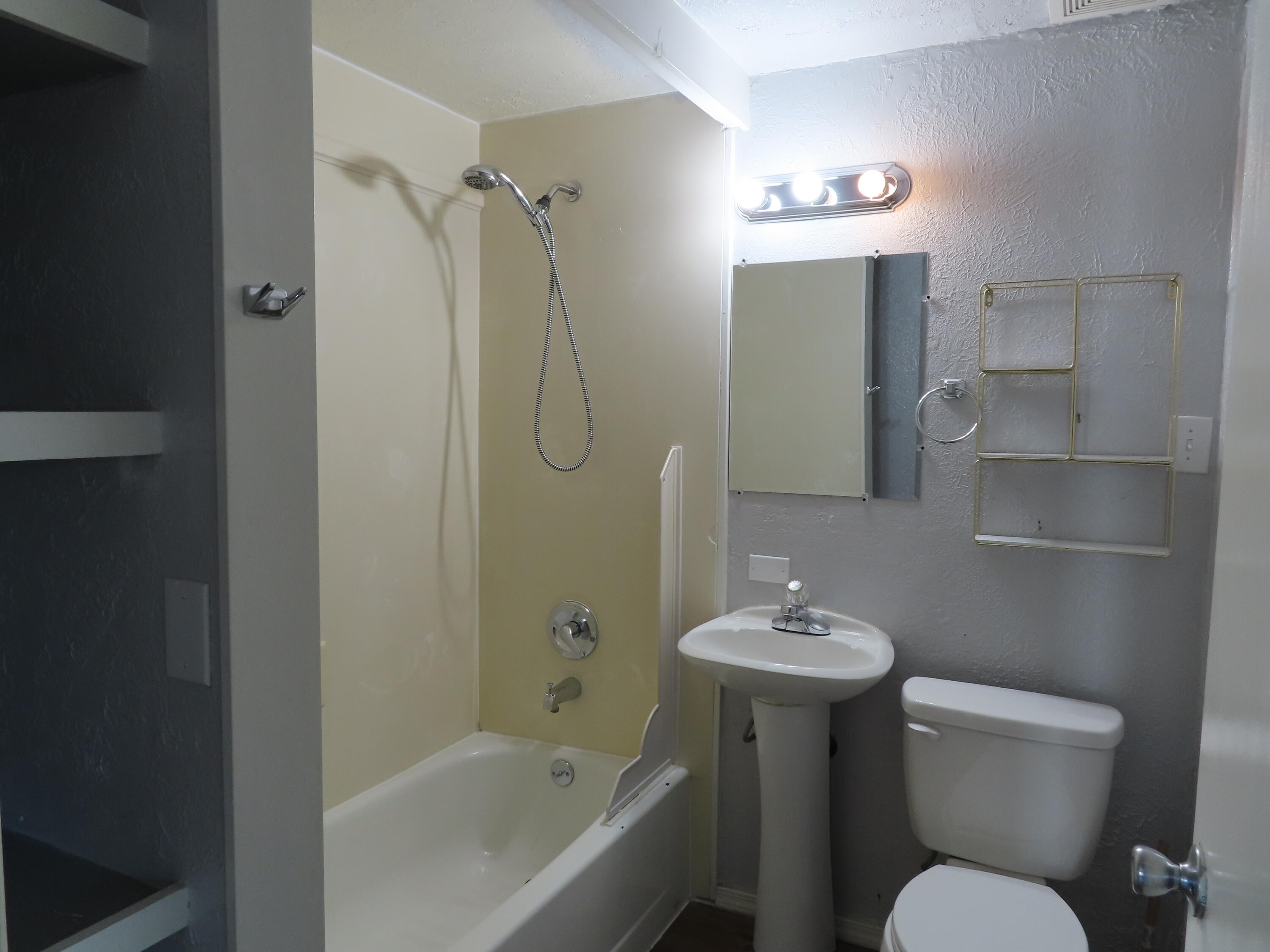 Sunrise Home Park - Residential