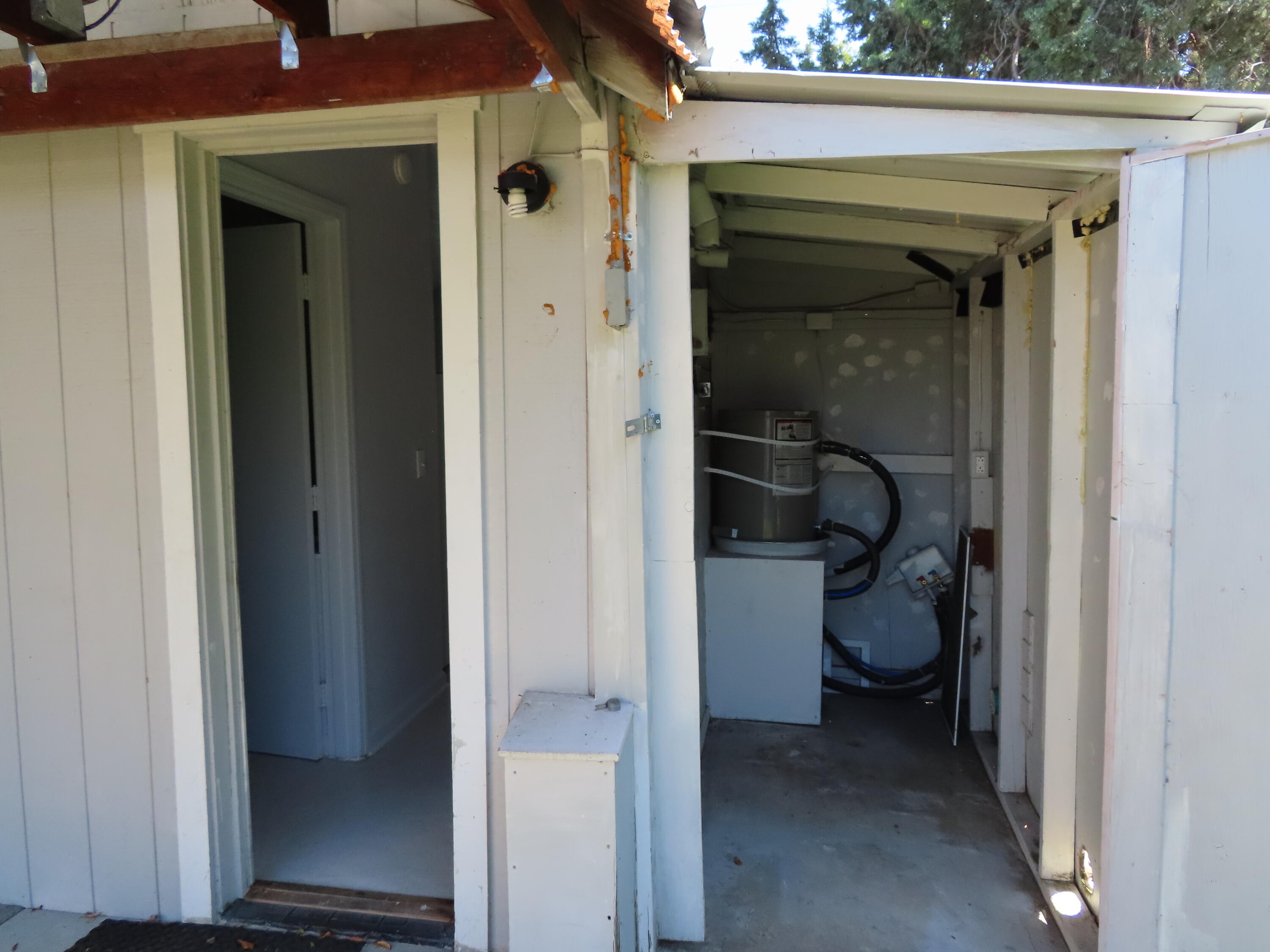 Sunrise Home Park - Residential