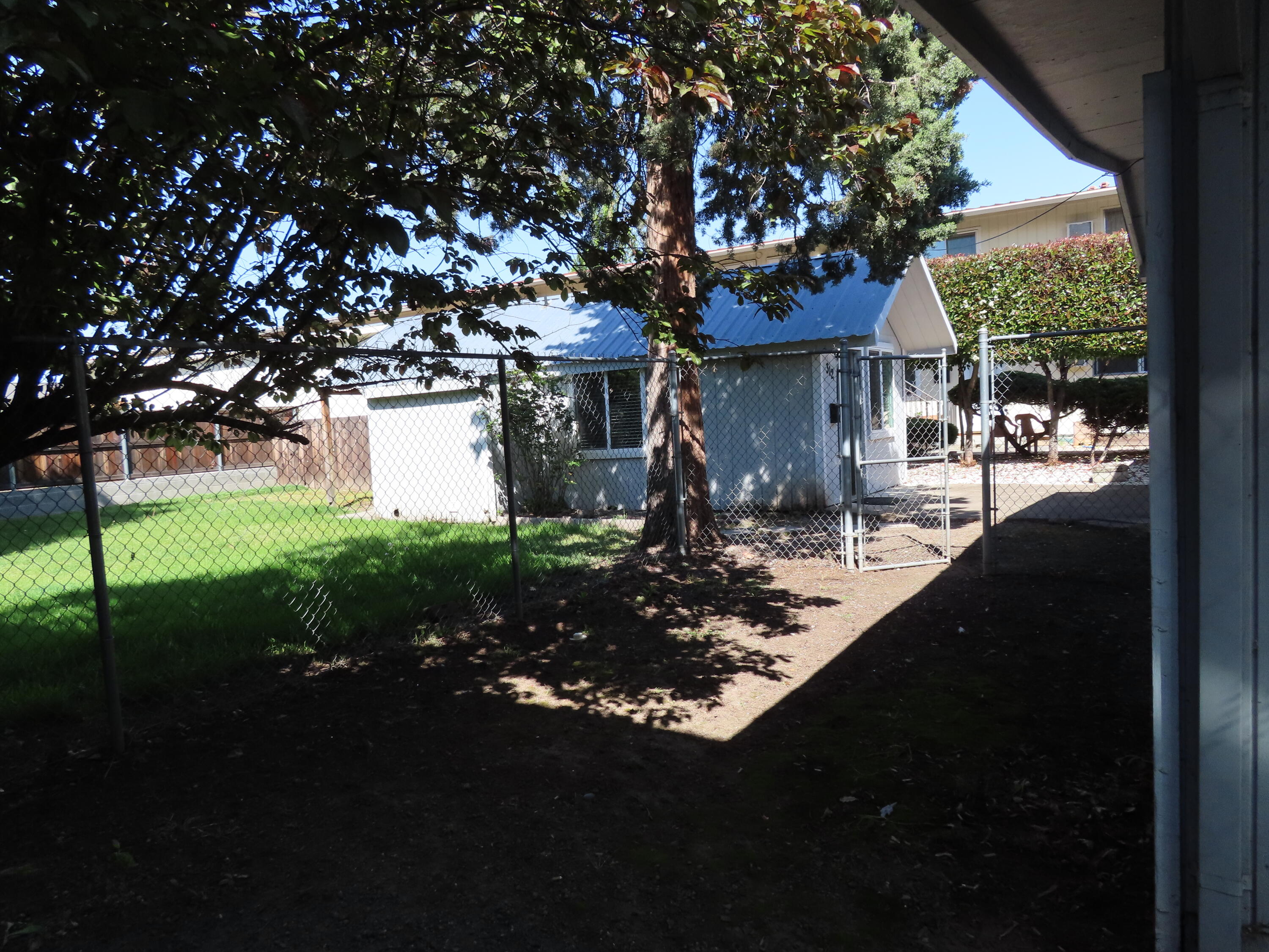 Sunrise Home Park - Residential