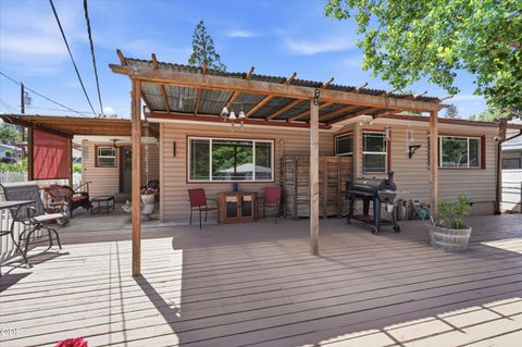 Tiny photo for 1317 NW Prospect Avenue, Grants Pass, OR 97526 (MLS # 220223169)