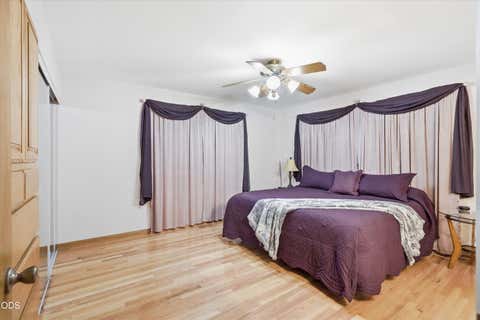 Tiny photo for 1317 NW Prospect Avenue, Grants Pass, OR 97526 (MLS # 220223169)