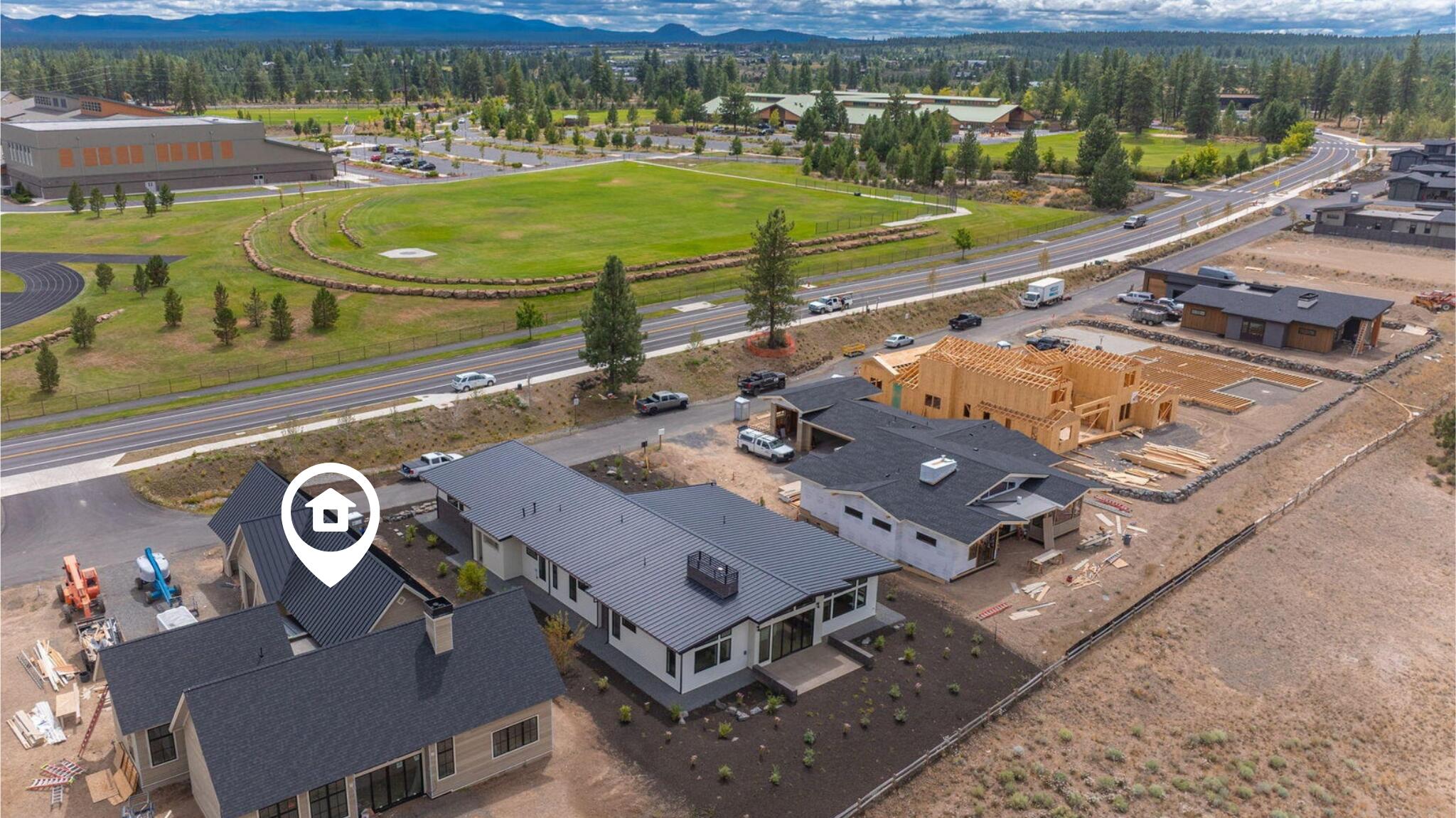 3118 NW Crossing Drive