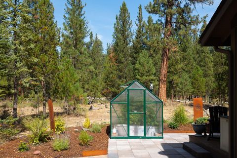 Tiny photo for 53596 Brookie Way, La Pine, OR 97739 (MLS # 220190135)