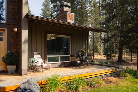 Tiny photo for 53596 Brookie Way, La Pine, OR 97739 (MLS # 220190135)