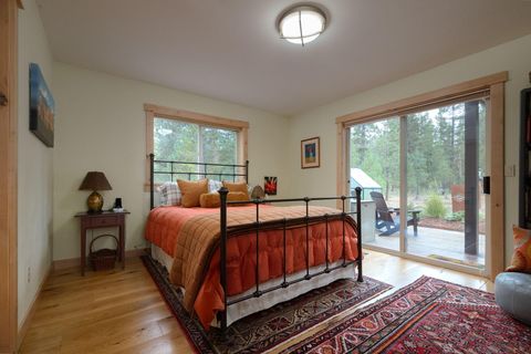 Tiny photo for 53596 Brookie Way, La Pine, OR 97739 (MLS # 220190135)