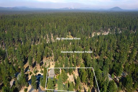 Tiny photo for 53596 Brookie Way, La Pine, OR 97739 (MLS # 220190135)