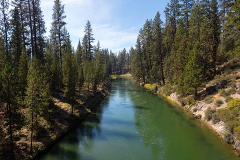 Tiny photo for 53596 Brookie Way, La Pine, OR 97739 (MLS # 220190135)