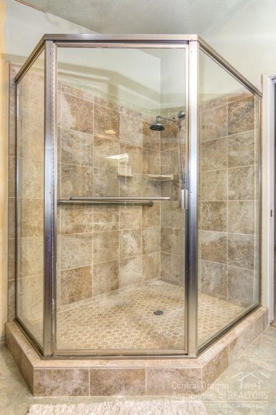 Deschutes RiverWoods - Residential