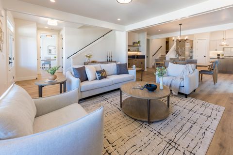 Tiny photo for 2992 NW Polarstar Avenue #23, Bend, OR 97703 (MLS # 220213362)